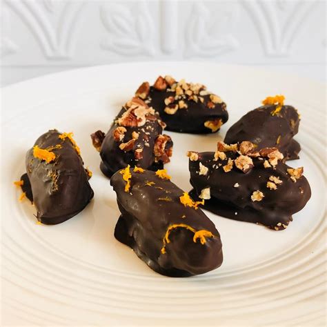 How to Make Chocolate Covered Dates - A Sweet Alternative