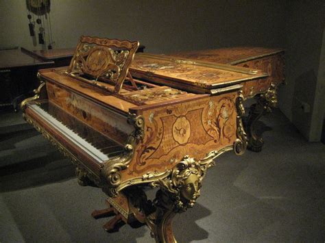 File:Grand Piano.jpg