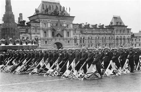 Victory day parade 1945 - careersholden