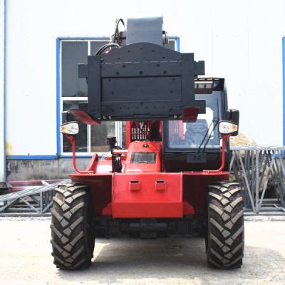 All Terrain Forklift Attachments 7000mm Lift Telescopique 4X4 Telehandler Loader - China ...