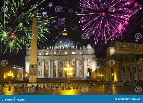 Vatican. Celebratory Fireworks Over a St Peter`s Square Editorial Stock ...