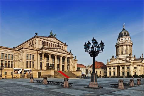 GLINT - Gendarmenmarkt - Berlin from its best angle