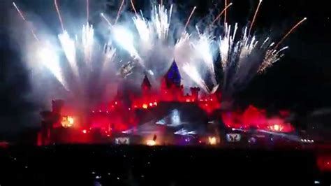 Tomorrowland 2015 - Fireworks on the Main Stage - YouTube