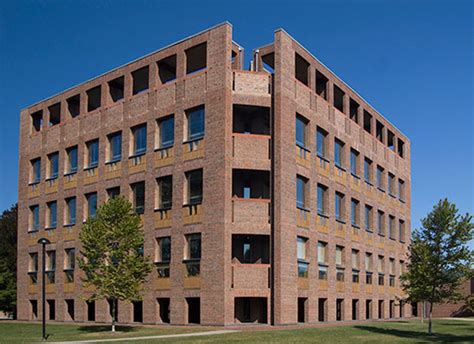 Buildings We Love: Kahn's Exeter Library / MYD Architecture + Design ...