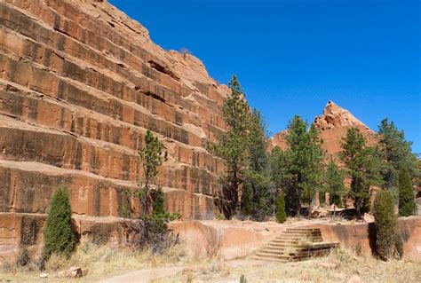 Red Rock Canyon Hikes - Day Hikes Near Denver