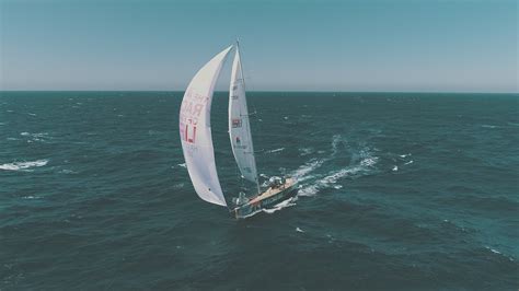 Surfing at 30kts with a 40 tons racing boat: what could go wrong? - Ep97 - The Sailing Frenchman ...