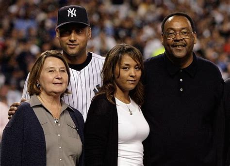 Legendary Baseball Shortstop Derek Jeter and the family