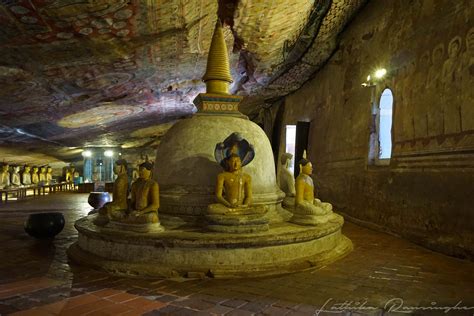 Dambulla Cave Temple - Trip guide Sri Lanka