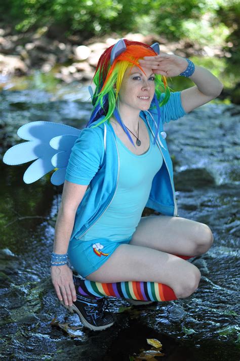 Rainbow Dash Cosplay by elathera on DeviantArt