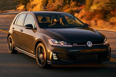 2020 Volkswagen Golf GTI Review - Autotrader