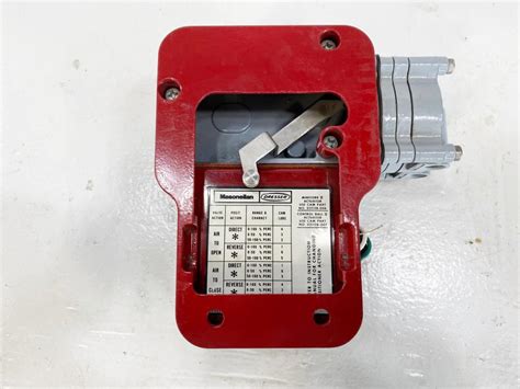 Masoneilan Dresser 8012-4C Pneumatic Valve Positioner