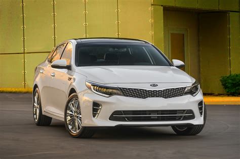 2016 Kia Optima Reviews - Research Optima Prices & Specs - MotorTrend