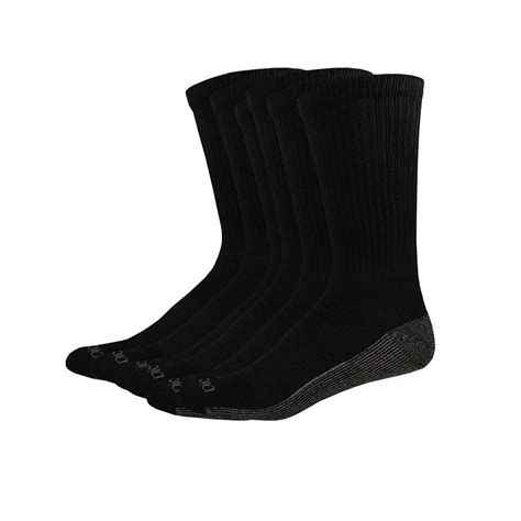 10 Best Moisture Wicking Socks | 2022 Buying Guide | RunnerClick