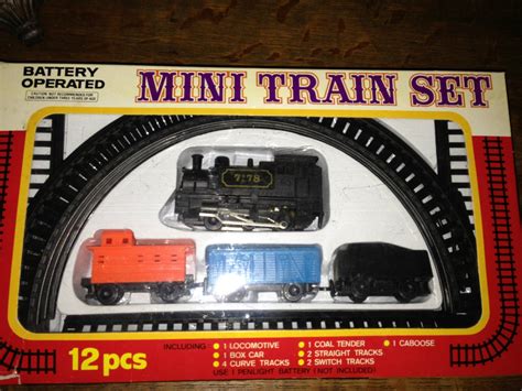 VINTAGE 12pc Mini Train Set in Box Battery Operated Made