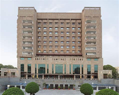 5 Star Hotels in Delhi NCR, Book Luxury Hotels in New Delhi