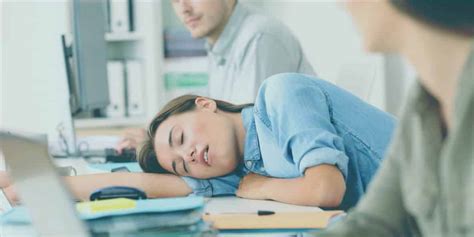 Hypersomnia: Symptoms, Causes, Definition and Treatments - Sleep With ...