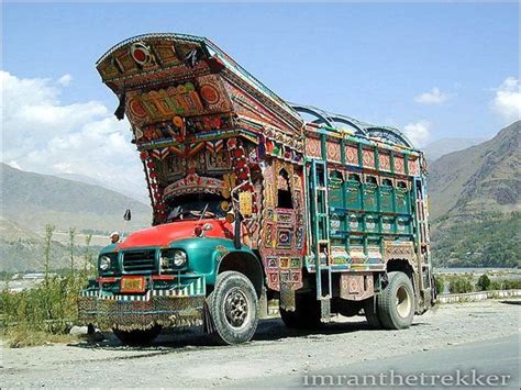 Weird Truck Art in Pakistan (23 pics)