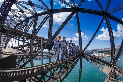 BridgeClimb Sydney at Twilight - Sydney | Project Expedition