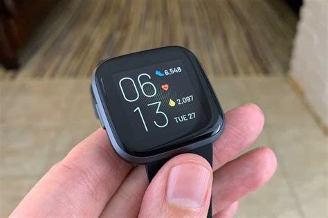 Fitbit Versa 2 hands-on: Alexa, OLED, and an always-on display make a ...