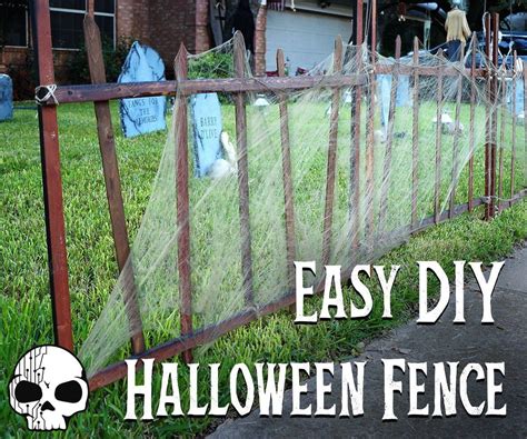 Easy Halloween Cemetery Fence - Modern Design | Halloween outside, Diy halloween fence ...