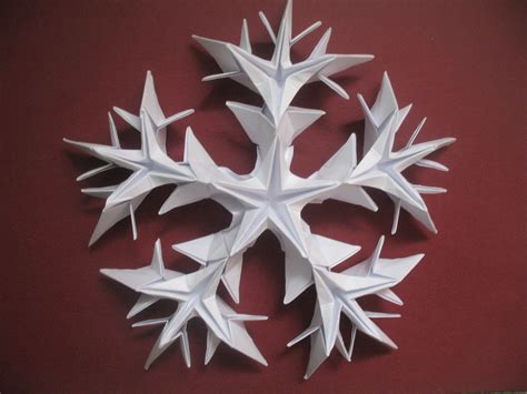 INTERFERENTE: Vis de iarna:Origami fulgi de nea/Winter dream:Origami ...