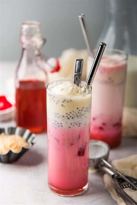 The Best Falooda Recipe (Falooda With Ice Cream) - The Flavor Bender