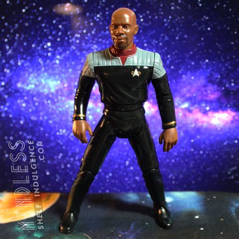 Captain Benjamin Sisko - Mindless Shelf Indulgence