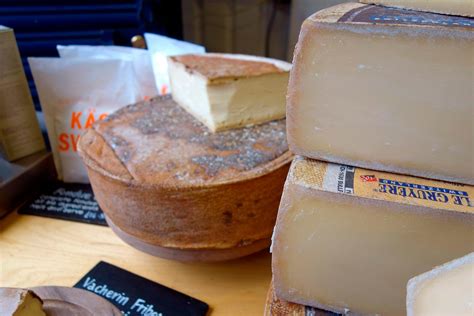 Artisan Cheese – Gourmet Food Club