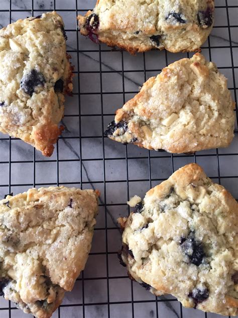 Blueberry-Lemon-White Chocolate Scones – Scooter Pie