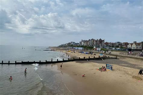 Popular Suffolk beaches named some of the filthiest in Britain - Suffolk Live