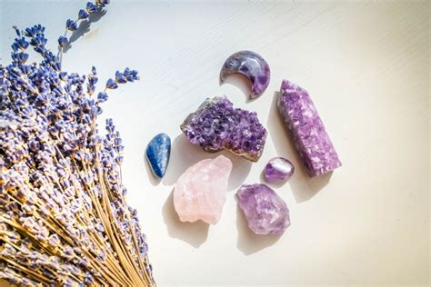 How to Use Reiki Crystals for Maximum Energy Healing Benefits?