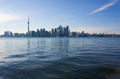 Winter Attractions and Bus Tours in Toronto - Parkinson Coach Lines