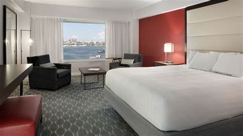 Hotel Rooms with a View | Hyatt Regency Boston Harbor