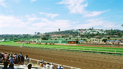 Del Mar Racetrack – Review | Condé Nast Traveler