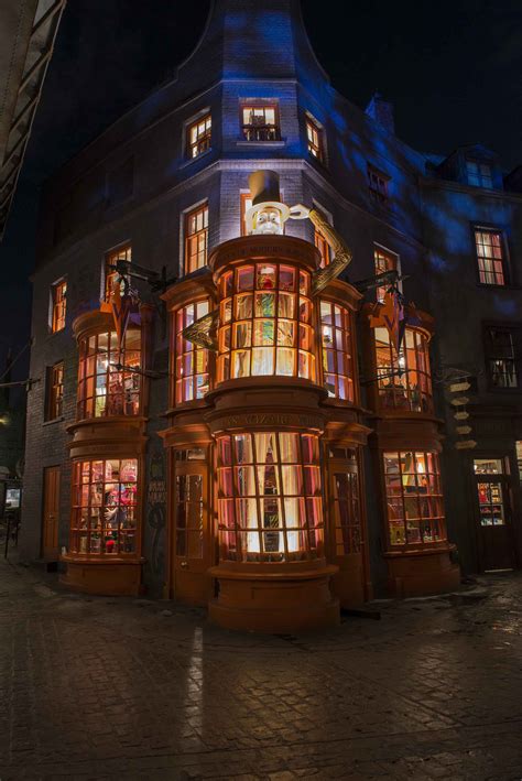 Now Open: Diagon Alley Photos and New Interactive Wands #diagonalley ...