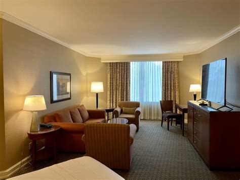 Hotel Review: Hyatt Regency Houston West - Live and Let's Fly