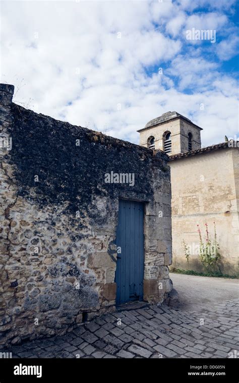 Blaye Citadel street (France Stock Photo - Alamy