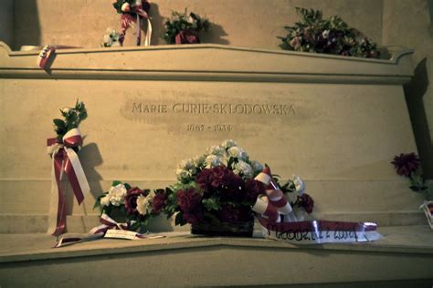 Marie Curie's tomb in the Pantheon | tamra hays | Flickr