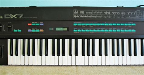 MATRIXSYNTH: YAMAHA DX7 ICONIC 1980's FM SYNTHESIZER