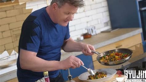 What Pans Does Gordon Ramsay Use? All Tools In Your Kitchen