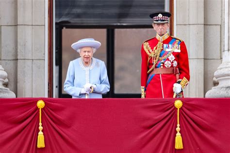 Queen's Jubilee Sees Protesters Attempt To Disrupt Military Parade