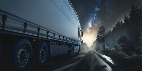 TIPS FOR NIGHT TRUCK DRIVING — TarpHaus