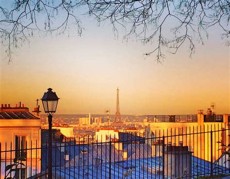 Square Nadar Eiffel Tower view 2 - Je T'aime Me Neither