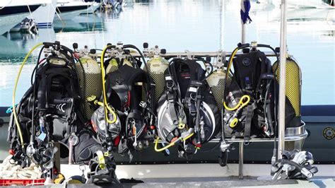 Buying scuba gear for beginners - Social Diving