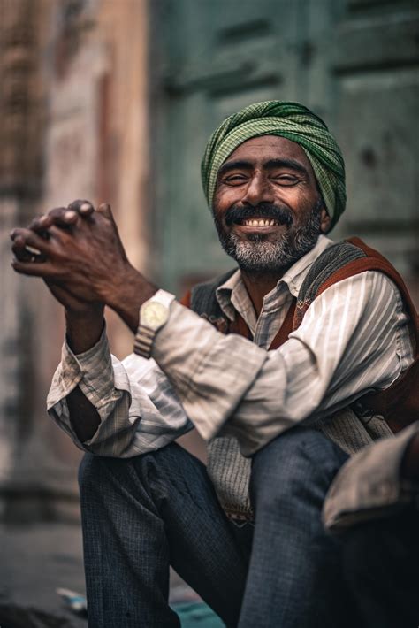 Street Photography in India - Andrew Studer