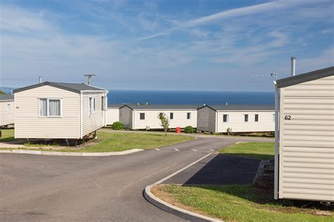 Pet-Friendly Caravan Holidays in Cornwall | Tencreek