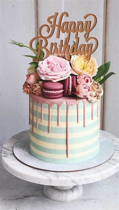 Beautiful Pretty Birthday Cakes