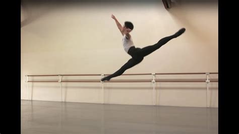 Boys'/Men's Ballet Program - YouTube