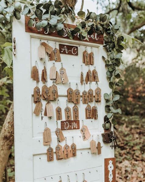 11 Creative Wedding Seating Chart Ideas - Rustic Wedding Chic