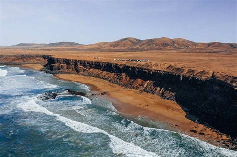 Best Time to Visit the Canary Islands: Weather by Month